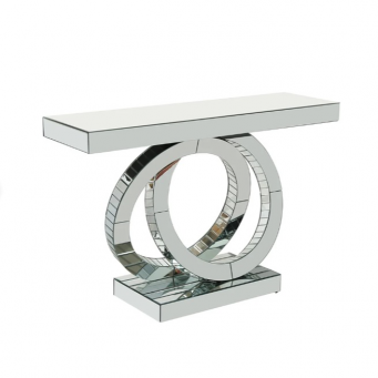 Dining Tables & Chairs