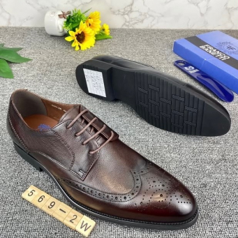 Formal shoes