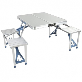 Dining Tables & Chairs